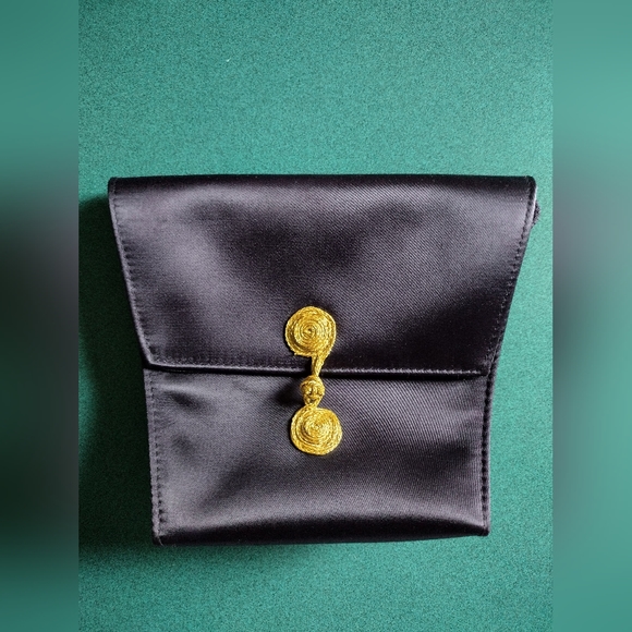 NEW Yves Saint Laurent Parfums Cosmetics Bag - Picture 1 of 4